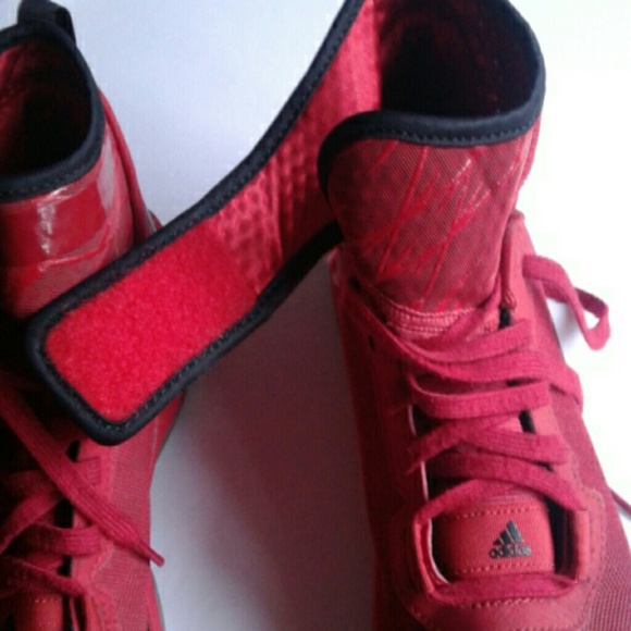 Adidas red tennis shoes size 6.5 mens - Picture 6 of 8